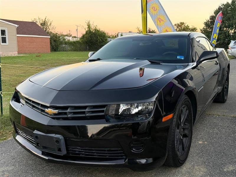 2014 Chevrolet Camaro LS, photo 1 of 11