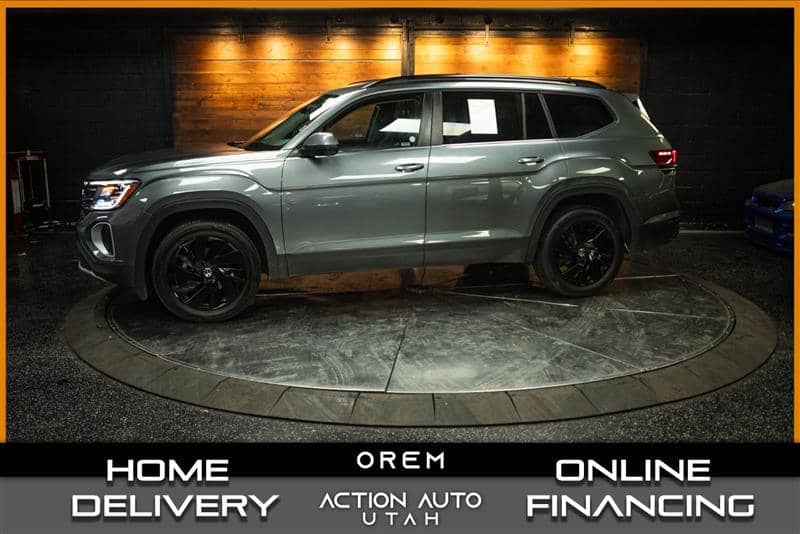2025 Volkswagen Atlas 2.0T SE w/Technology, photo 1 of 11