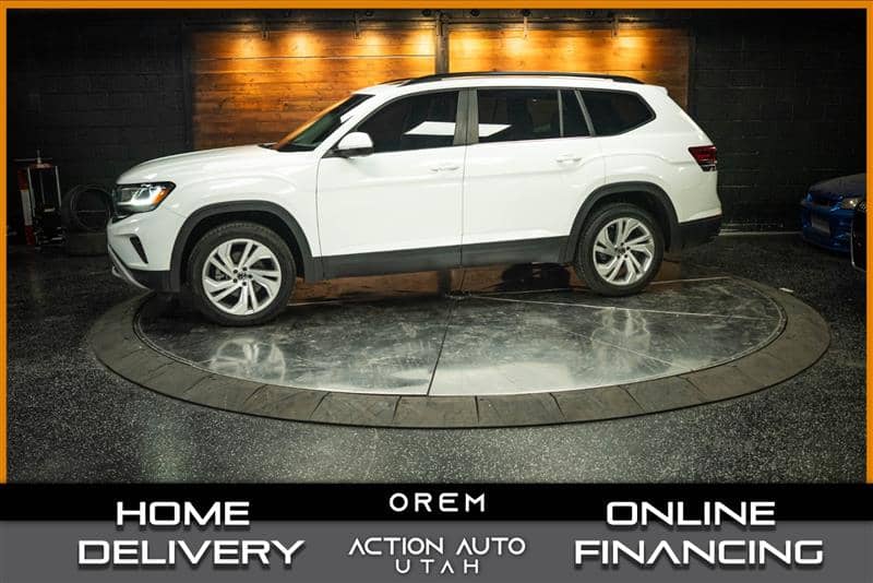 2021 Volkswagen Atlas V6 SE w/Technology, photo 1 of 11