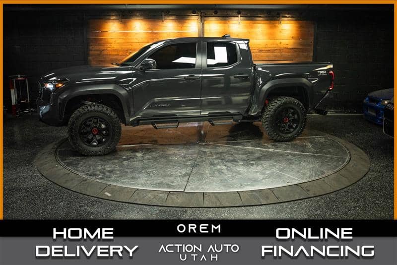 2025 Toyota Tacoma SR/SR5/TRD Sport/TRD Off Road/Limited, photo 1 of 11