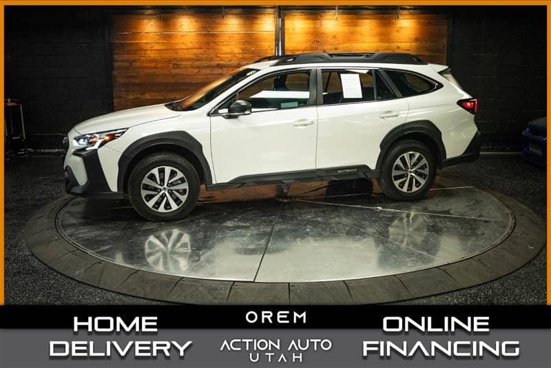 2025 Subaru Outback Base