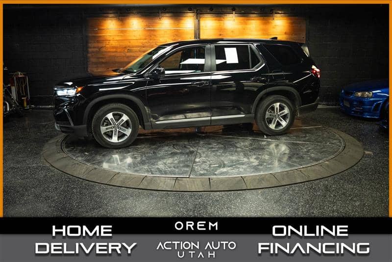 2025 Honda Pilot EX-L, photo 1 of 11