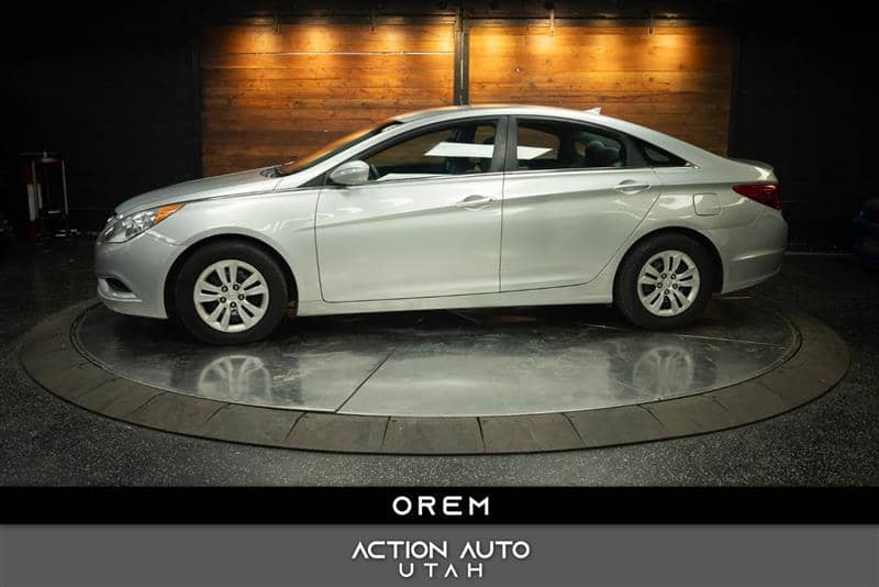 2013 Hyundai Sonata GLS, photo 1 of 11