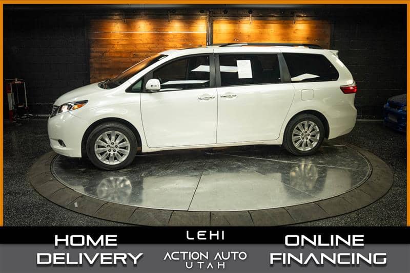 2015 Toyota Sienna Limited 7-Passenger, photo 1 of 11