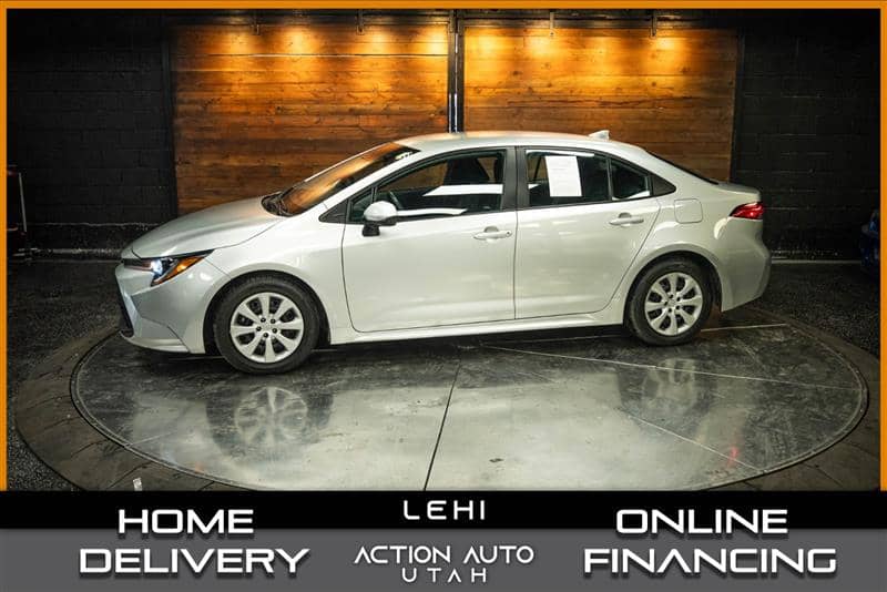 2025 Toyota Corolla LE, photo 1 of 11