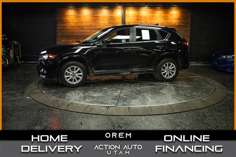 2024 Mazda CX-5 2.5 S Preferred Package, photo 1 of 11