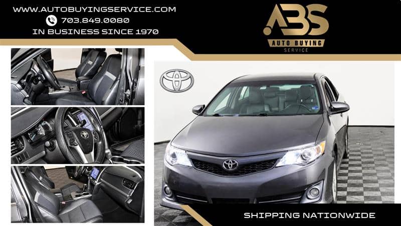 2014 Toyota Camry SE, photo 1 of 11