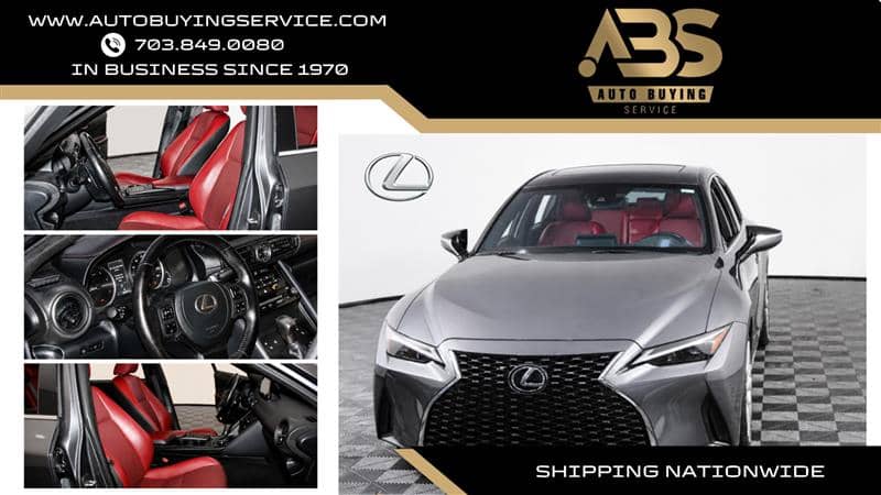 2024 Lexus IS 300, photo 1 of 11
