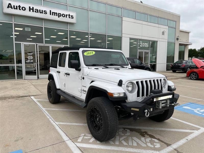 2018 Jeep Wrangler Unlimited Sahara 4x4 4dr SUV (midyear Release), photo 1 of 11