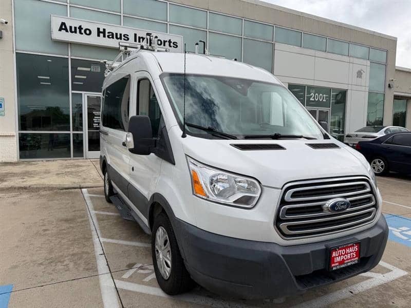 2016 Ford Transit 150 3dr Passenger 129.9 in. WB, photo 1 of 11