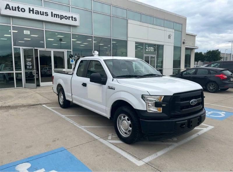 2017 Ford F-150 XL, photo 1 of 11