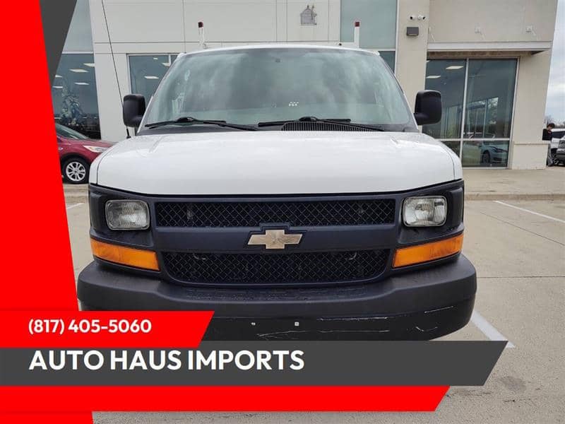 2016 Chevrolet Express 2500 3dr Extended Cargo Van W/1WT, photo 1 of 11
