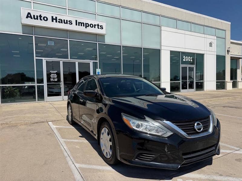 2016 Nissan Altima 2.5 4dr Sedan, photo 1 of 11