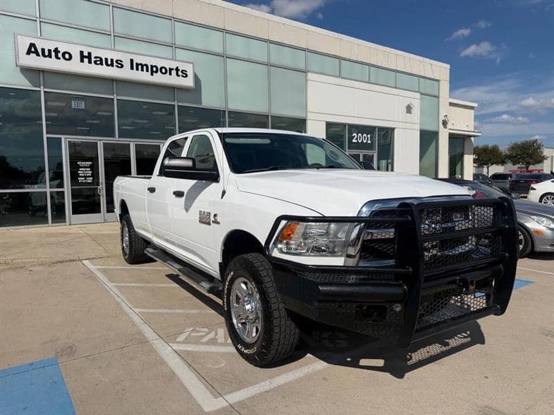 2018 RAM 2500 Tradesman 4x4 4dr Crew Cab 8 ft. LB Pickup, photo 1 of 11