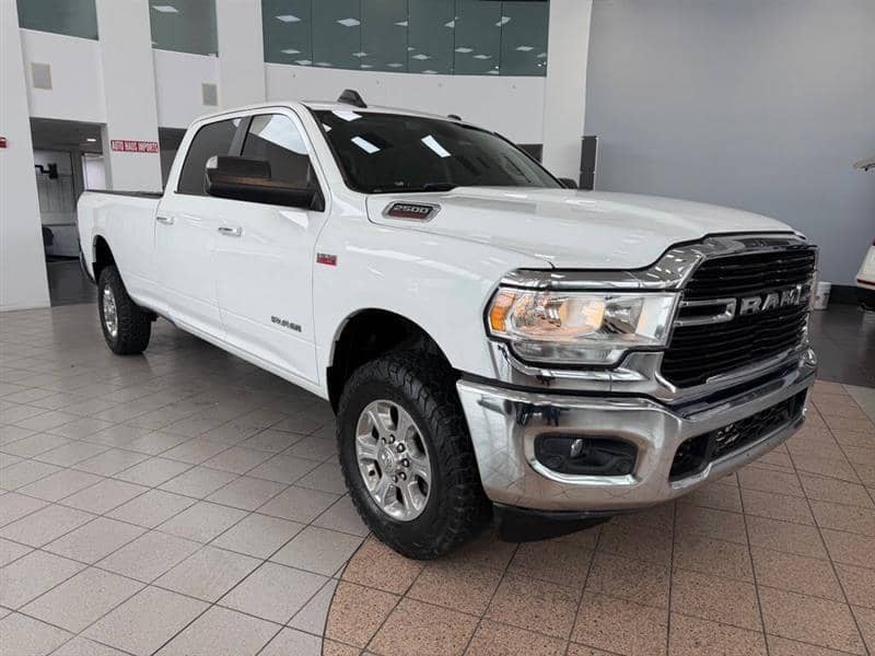 2019 RAM 2500 Big Horn 4x4 4dr Crew Cab 8 ft. LB Pickup, photo 1 of 11