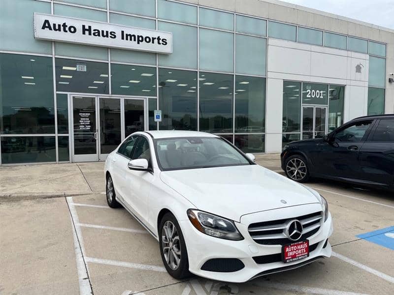 2016 Mercedes-Benz C-Class C 300 4dr Sedan, photo 1 of 11