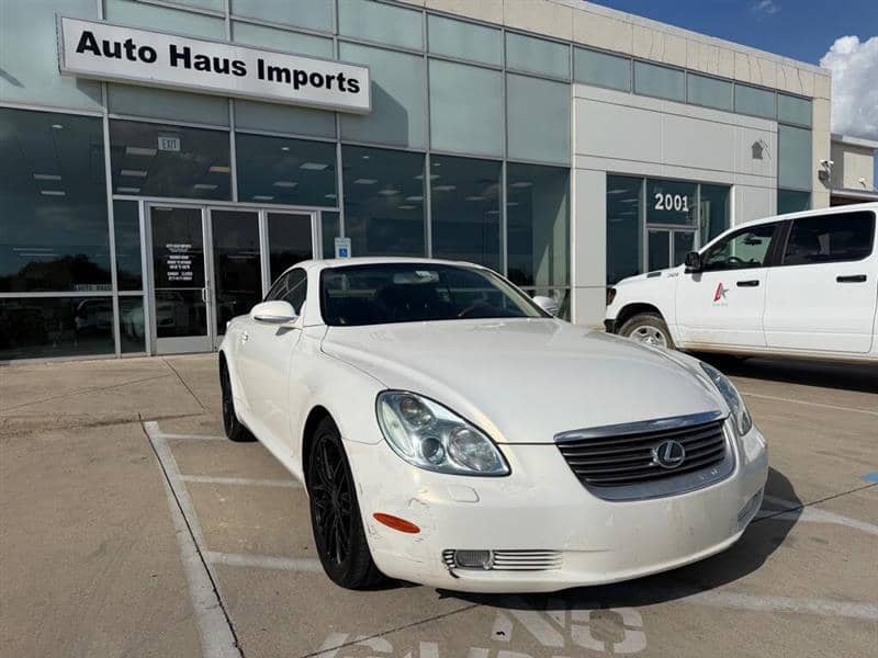 2004 Lexus SC Base 2dr Convertible, photo 1 of 11