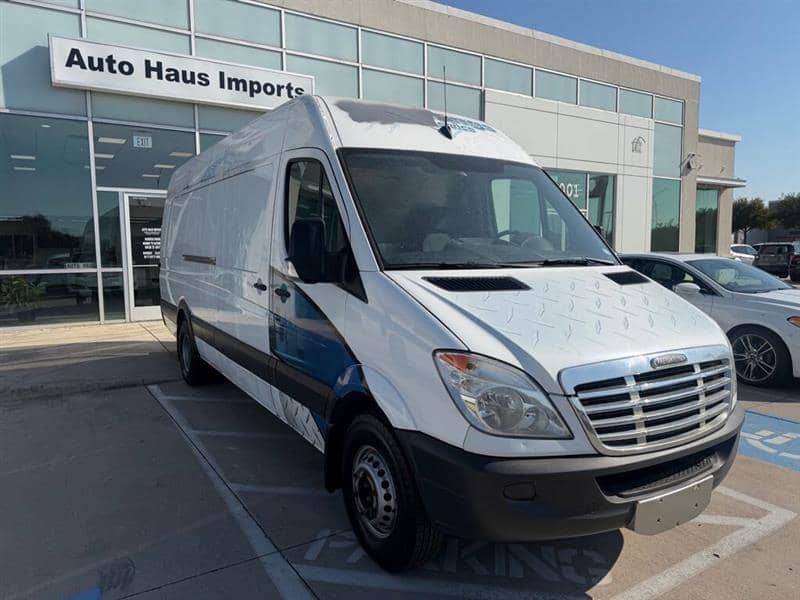 2013 Freightliner Sprinter 3500 3dr Cargo 170 in. WB, photo 1 of 11