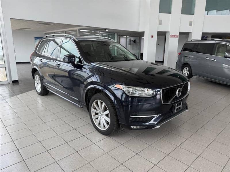 2016 Volvo XC90 T6 Momentum AWD 4dr SUV, photo 1 of 11