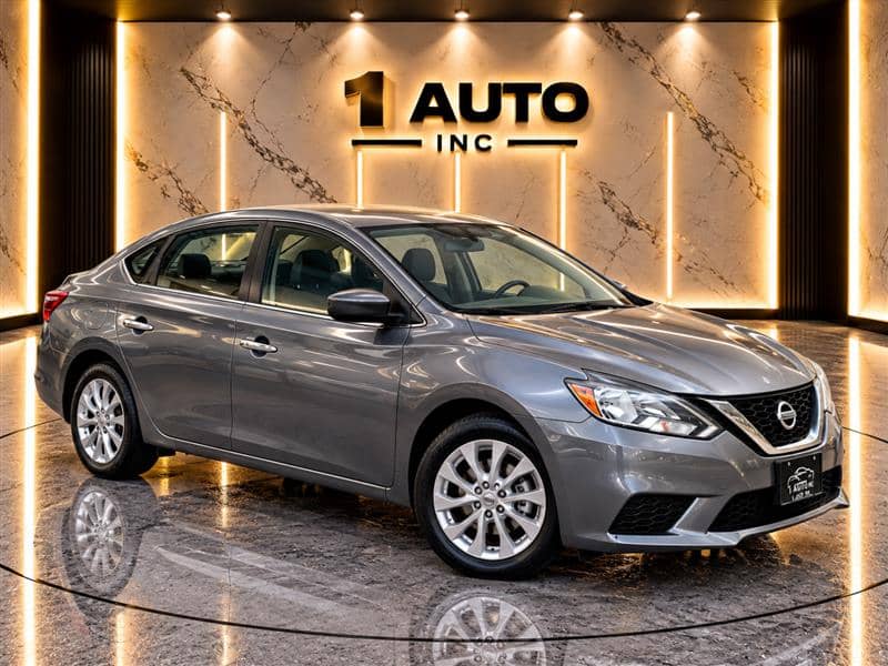 2019 Nissan Sentra SV, photo 1 of 11