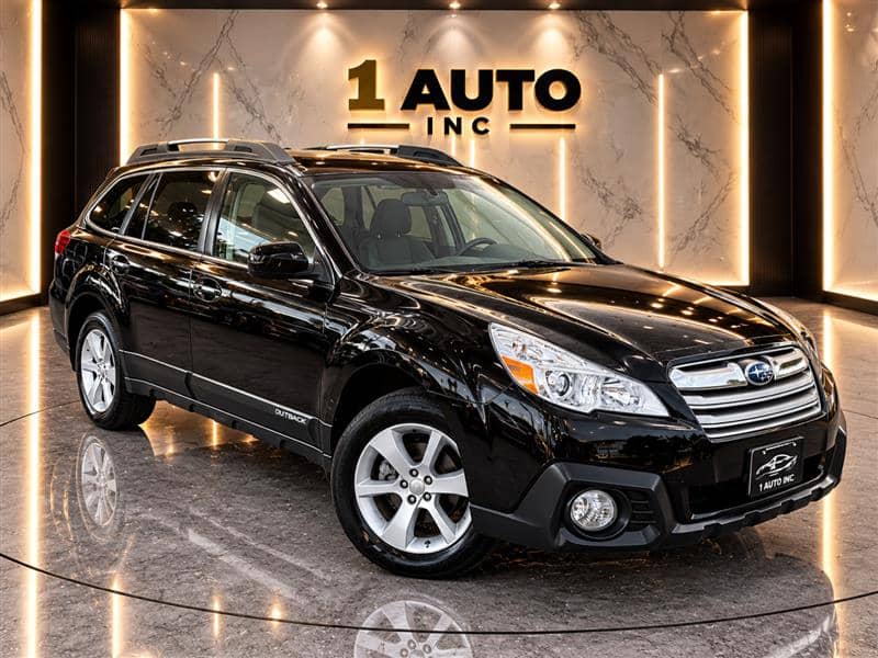 2013 Subaru Outback 2.5i Premium, photo 1 of 11