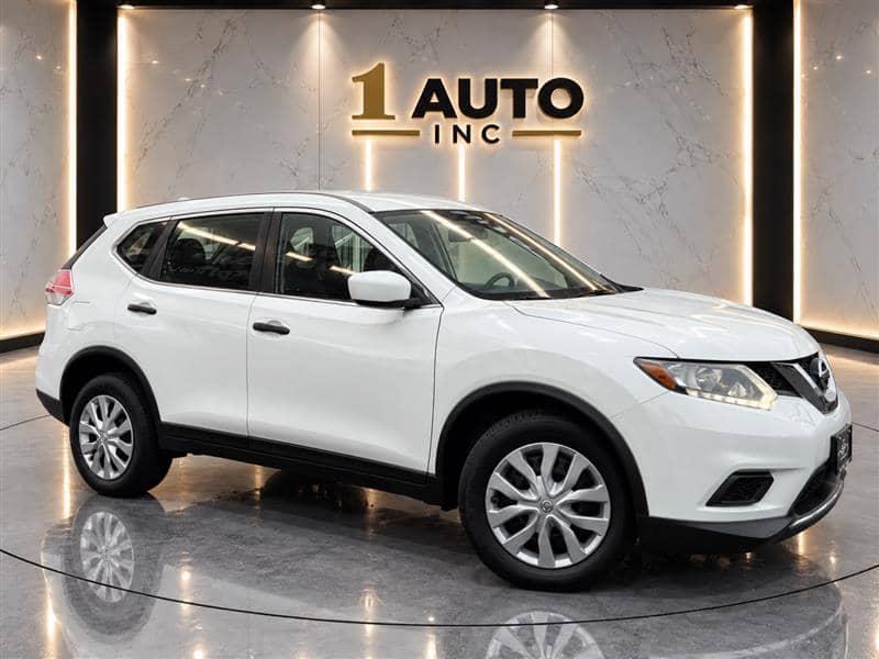 2016 Nissan Rogue S, photo 1 of 11