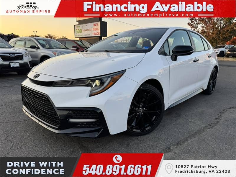 2022 Toyota Corolla SE/Nightshade Edition, photo 1 of 11