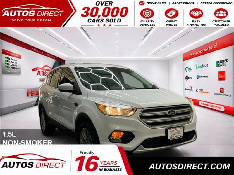 2019 Ford Escape SE, photo 1 of 11