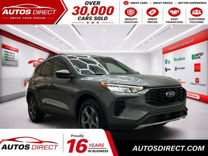 2025 Ford Escape ST-Line, photo 1 of 11