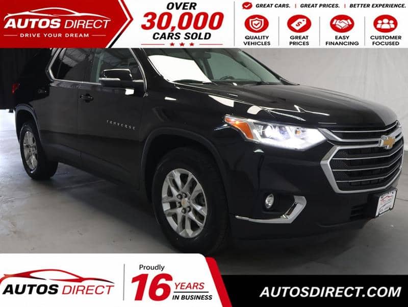 2021 Chevrolet Traverse LT, photo 1 of 11