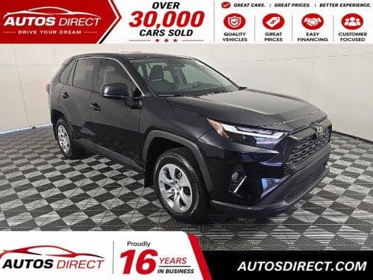 2024 Toyota RAV4 LE, photo 1 of 7