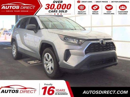 2021 Toyota RAV4 LE, photo 1 of 7