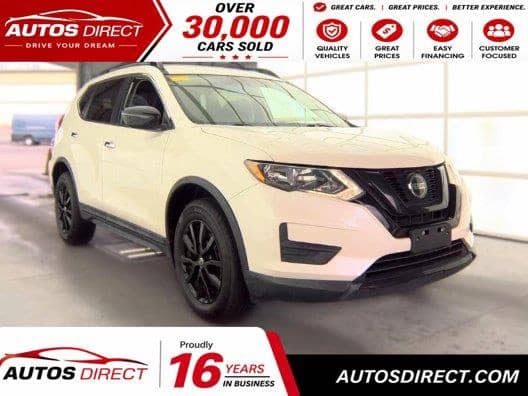 2018 Nissan Rogue SV, photo 1 of 8