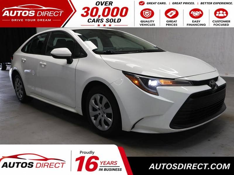 2023 Toyota Corolla LE, photo 1 of 11