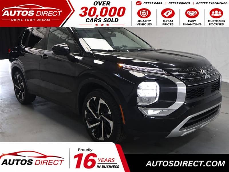 2024 Mitsubishi Outlander SE, photo 1 of 11