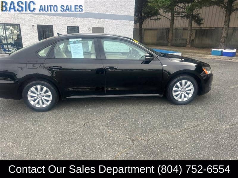 2013 Volkswagen Passat S/S w/Appearance/Wolfsburg Edition, photo 1 of 11