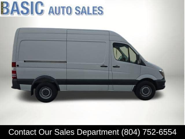 2017 Freightliner Sprinter, photo 1 of 11