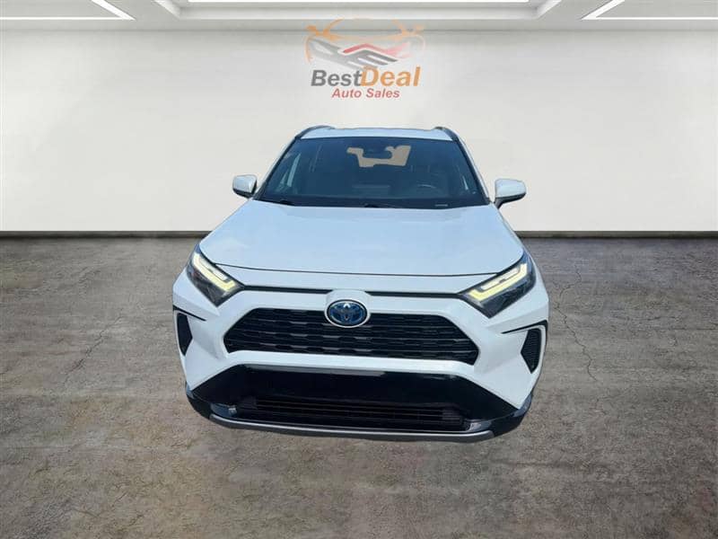 2024 Toyota RAV4 Hybrid SE, photo 1 of 11