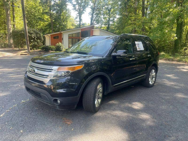 2013 Ford Explorer XLT Sport Utility 4D, photo 1 of 11