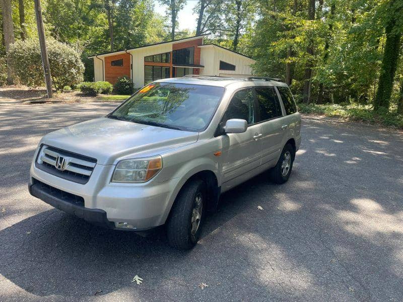 2006 Honda Pilot EX-L Sport Utility 4D, photo 1 of 11