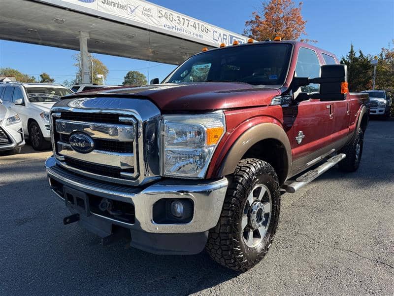 2016 Ford F-250 Lariat Crew Cab 4WD, photo 1 of 11