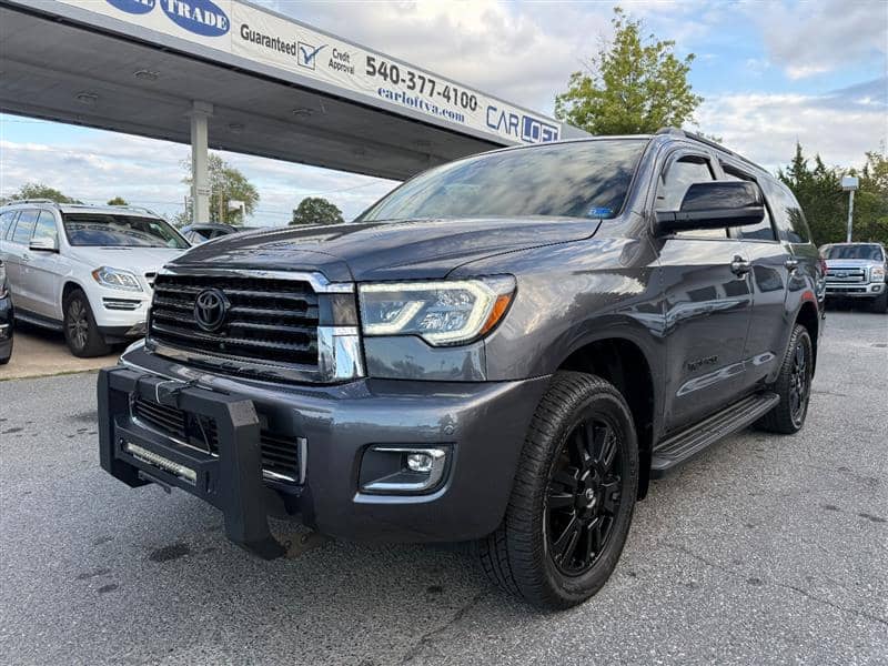 2022 Toyota Sequoia TRD Sport, photo 1 of 11