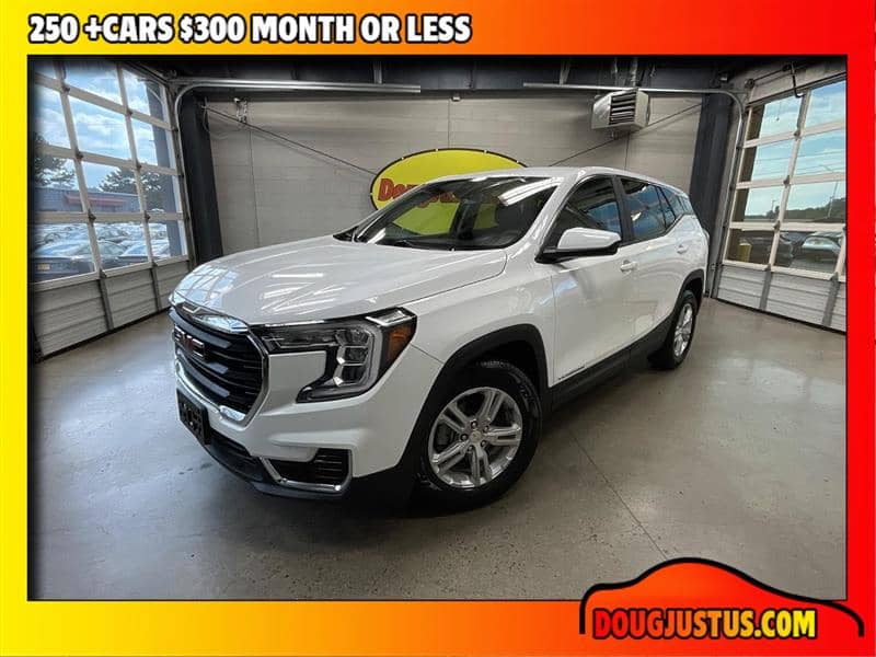 2023 GMC Terrain SLE, photo 1 of 11