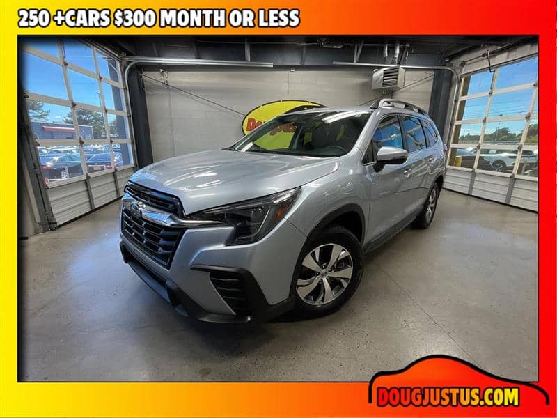 2023 Subaru Ascent Premium, photo 1 of 11