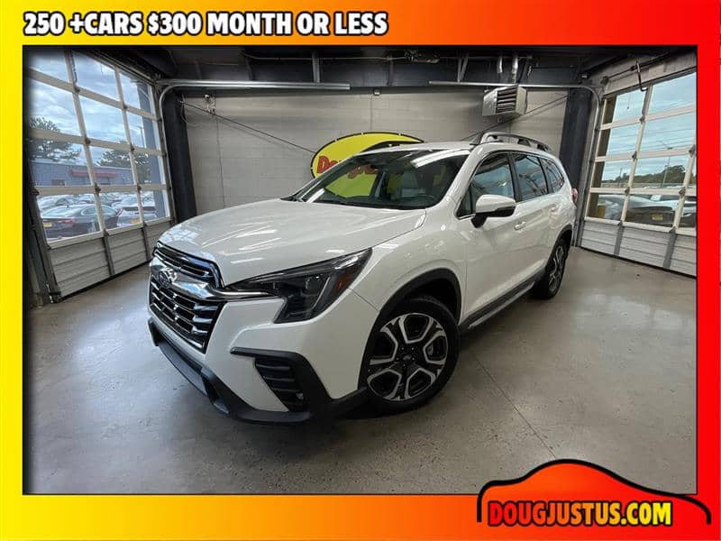 2023 Subaru Ascent Limited, photo 1 of 11
