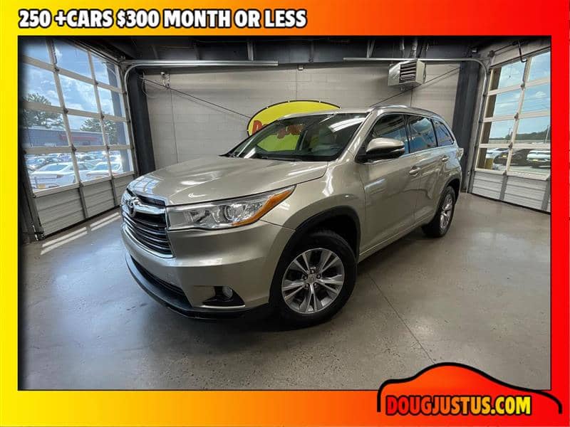 2015 Toyota Highlander XLE, photo 1 of 11