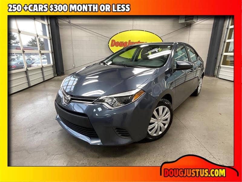 2016 Toyota Corolla LE, photo 1 of 11