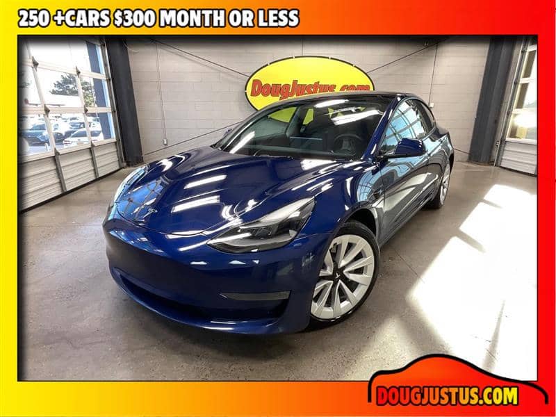 2022 Tesla Model 3 Long Range, photo 1 of 11