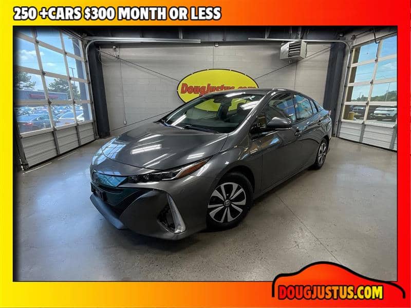 2017 Toyota Prius Prime Premium, photo 1 of 11