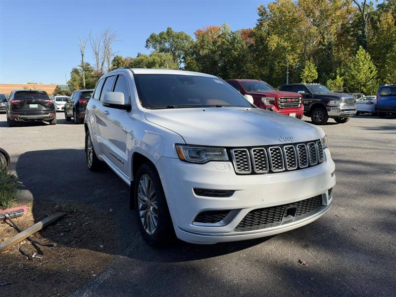 2018 Jeep Grand Cherokee Summit, photo 1 of 11